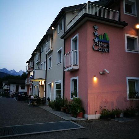 Hotel Capri Ponte nellʼAlpi Exteriér fotografie